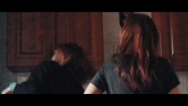 ДИКИЕ ТАНЦЫ || ХИТЫ 2018 ГОДА || НОВЫЙ СТИЛЬ || УГАР НА КУХНЕ смотреть онлайн