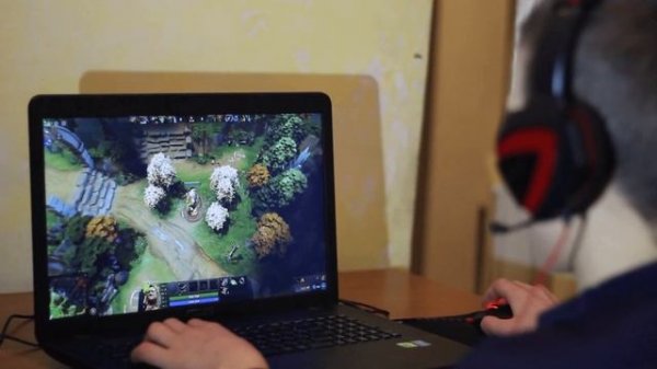 Кто такой дед инсайд? Что значит dead inside в молодёном сленге?