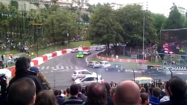 Grand Prix de Pau 2011 - Départ course 2 Renault Clio Cup Elf смотреть онлайн