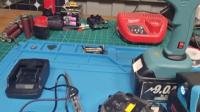 Аккумуляторный паяльник для MAKITA смотреть онлайн