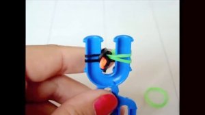 Браслет из резинок Круговые узелки на рогатке