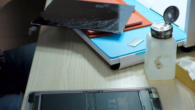 Замена тачскрина на iPad Pro 9,7" 2015 (A1674) / Touchscreen replacement iPad Pro 9,7" смотреть онлайн