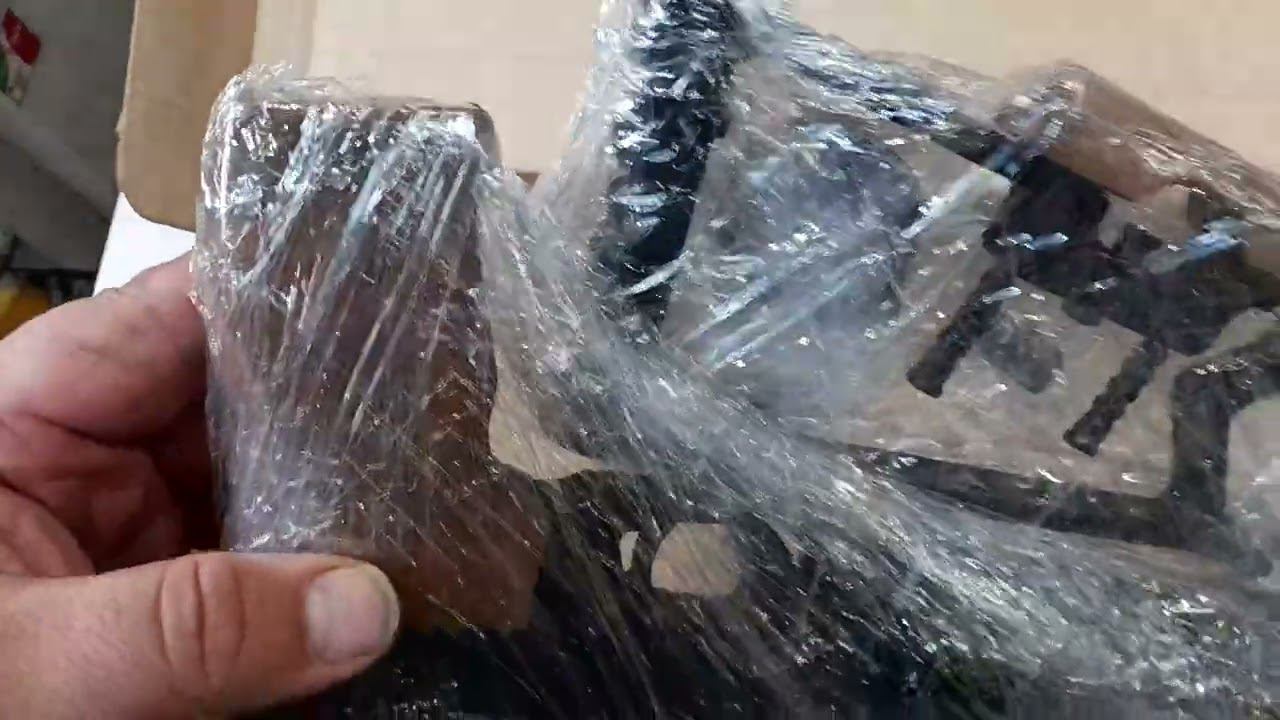 Распаковка, Крюгерган Корсар в исполнении карабин. 6,35