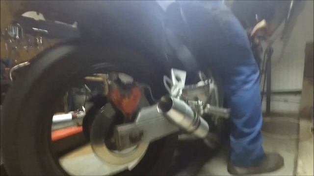 Honda NSR 125/180 z wydechem Garry Performance смотреть онлайн