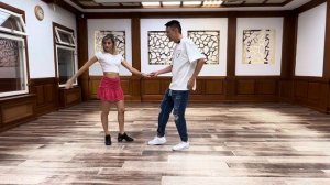 Бачата. Уровень 2. Урок 5. Недофедина короночка?Логинов Олег и Титова Ксения