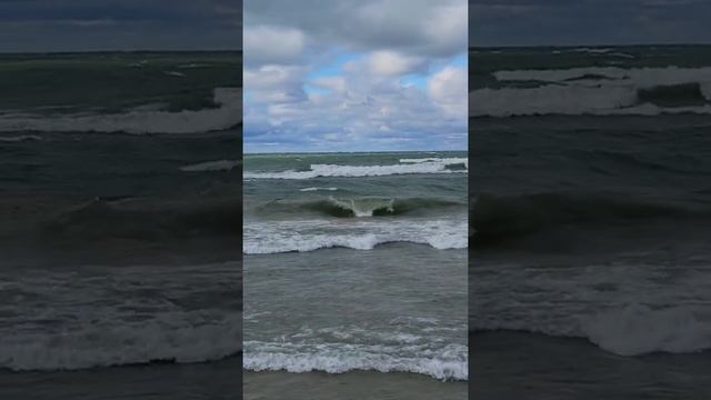 Слегка штормит на озере Мичиган #shorts смотреть онлайн