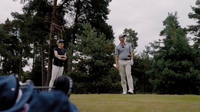 Adam Scott opens up with Iona смотреть онлайн