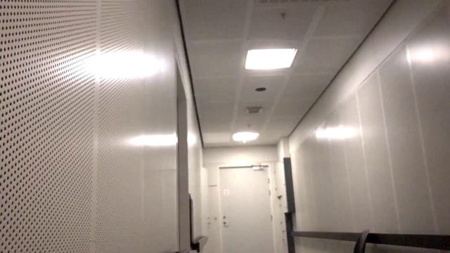 Fluorescent Bulbs SFX Compilation Pt.2 смотреть онлайн