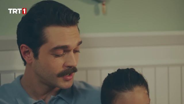Sokağa Çıkmaktan Korkan Kız ile Kar Tanesinin Masalı - Kara Tahta 7. Bölüm смотреть онлайн