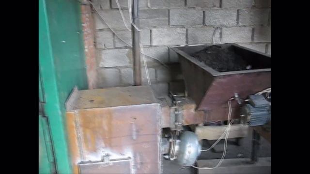 Горелка универсальная с автоматической подачей топлива смотреть онлайн