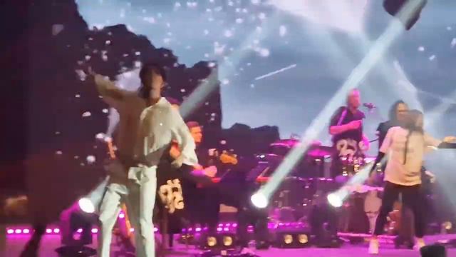 Dimash Antalya!Новая песня с турецким диджеем! смотреть онлайн