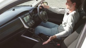 Обзор Toyota Corolla Fielder в последнем рестайлинге – надежный и практичный.
