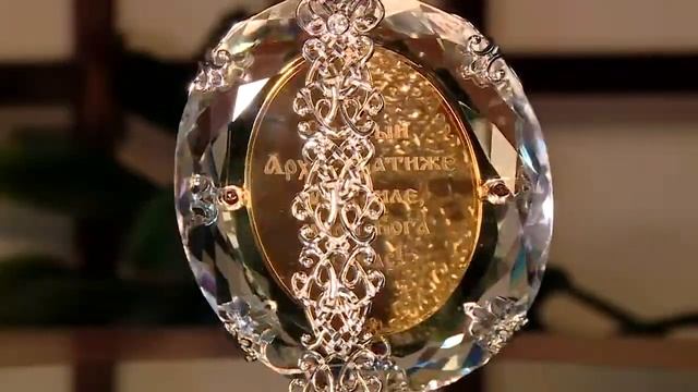 Moiseikin – ювелирные украшения. Идеи для подарков. Драгоценные иконы в ТЦ Универбыт смотреть онлайн