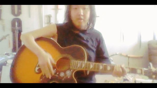 Cutaway vs None-cutaway ( EJ 200 sunburst ) смотреть онлайн