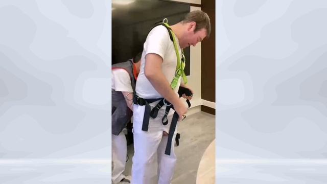 Как правильно надевать страховочную привязь и закрепить строп. смотреть онлайн