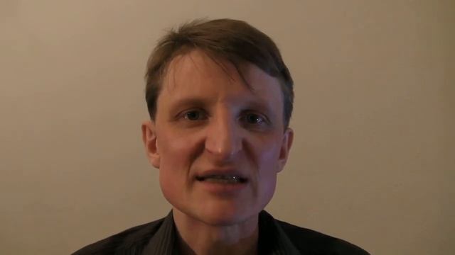 Я читаю свои стихи "На стене часы стоящие" смотреть онлайн