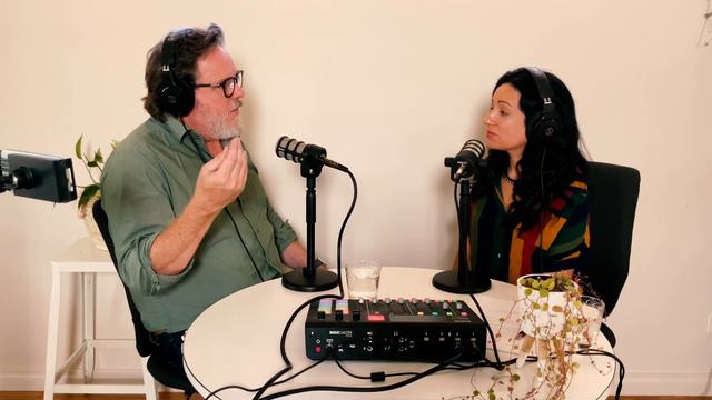 Episode #08: Pictures That Matter and a Family Business Legacy with Atkins Photo Lab смотреть онлайн