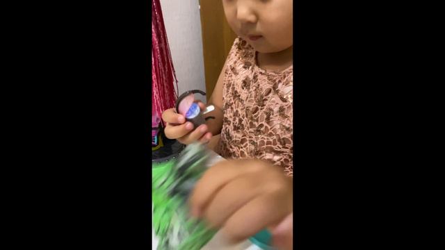 *ВИРТУЭЛЬ* Распаковка куклы ЛОЛ ОМГ ДЭНС | Unpacking LOL OMG VIRTUELLE DANCE LIGHTS 2.0 SERIES смотреть онлайн