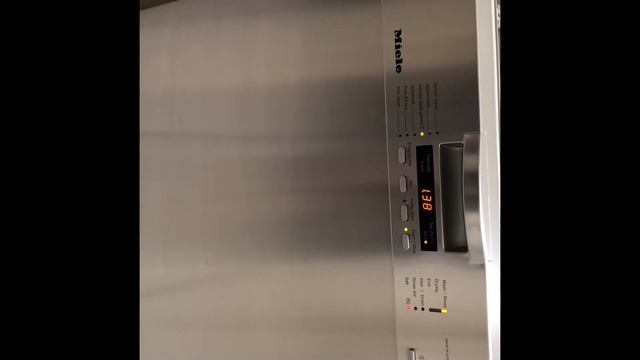 Miele G1220 SCU dishwasher смотреть онлайн