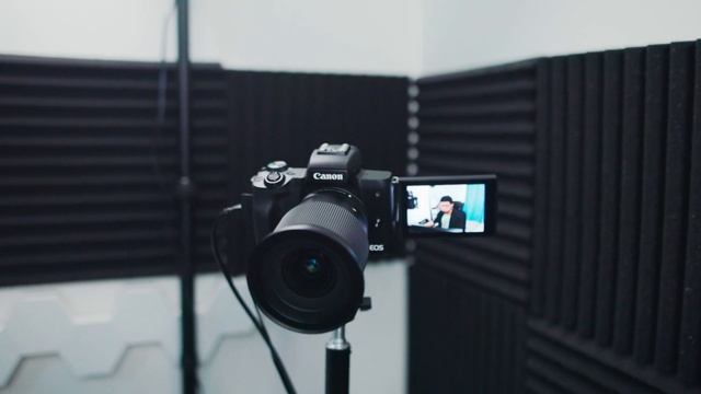 Canon EOS M50 Mark II - 3 Reasons to get it! Watch before you Buy! смотреть онлайн