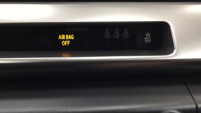 2018 Toyota RAV4 Limited Hybrid Review смотреть онлайн