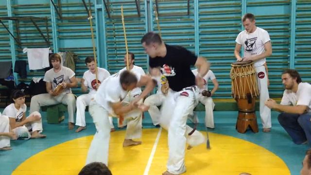 Instrutor Cicatriz Capoeira Camara 2013 смотреть онлайн