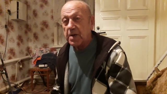 Анекдот про ворону смотреть онлайн