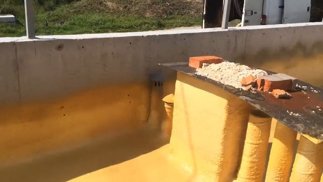 нанесення полісечовини / нанесение полимочевины