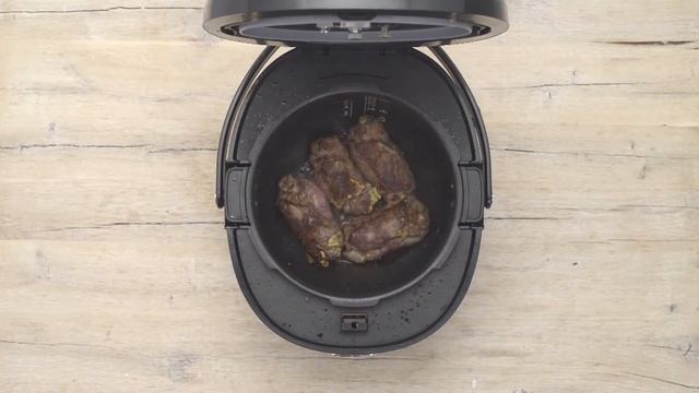 AutoCook: Задушени телешки рулади смотреть онлайн