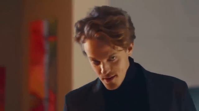 საქმროს ღალატისთვის ის პირველივე შემხვედრ მამაკაცთან დაქორწინდა!