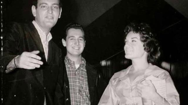 Neil Sedaka  Biography | Neil Sedaka  Achievements & Timeline | Neil Sedaka American Pop