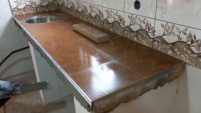 Как установить современный кухонный стол с керамической плиткой смотреть онлайн