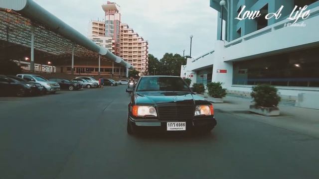 Mercedes 300ce (C124) смотреть онлайн