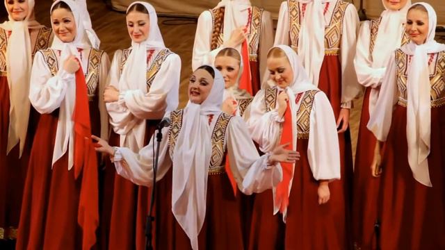 ГРЁЗ, СЕРЕБРОМ, КОЛОКОЛЬЧИК смотреть онлайн