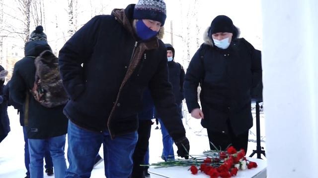 Вечная слава. УГТУ присоединился к Всероссийскому Дню памяти воинов-интернационалистов. смотреть онлайн