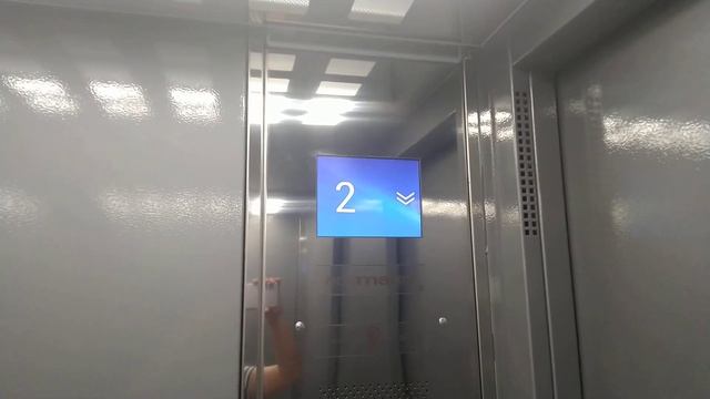 как я спускался с 03 этажа на грузовом лифте. смотреть онлайн