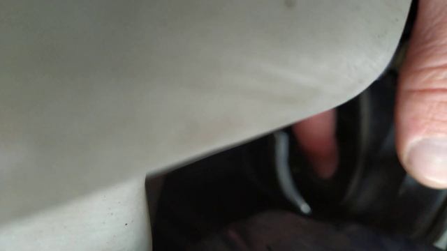 замена лампочки дальнего света на фаре Фольксваген гольф 4 1.6 16 v смотреть онлайн