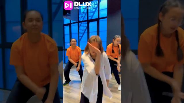 Dlux danse studio смотреть онлайн