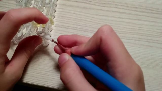 Энгри бердс свинья Шеф-повар, плетение из резинок на станке смотреть онлайн