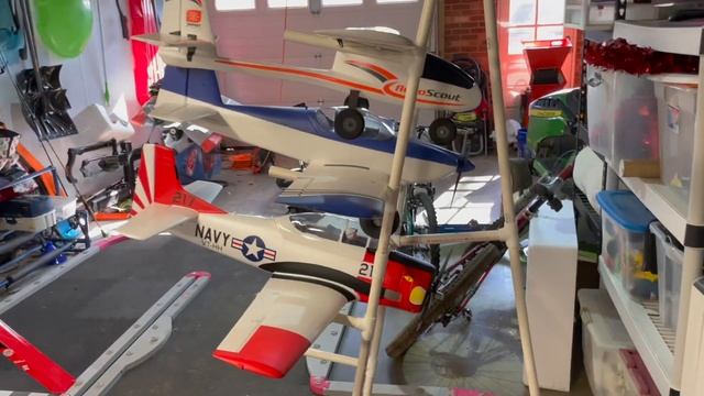 DIY RC Plane Storage Rack смотреть онлайн