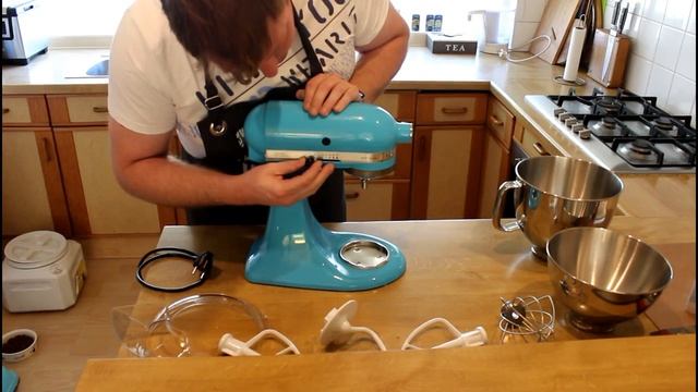 Uitpakparty Kitchenaid Artisan смотреть онлайн