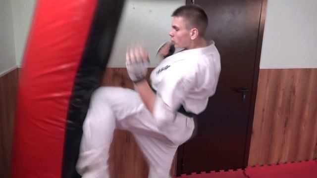 Видеопрезентация секции КАРАТЕ смотреть онлайн