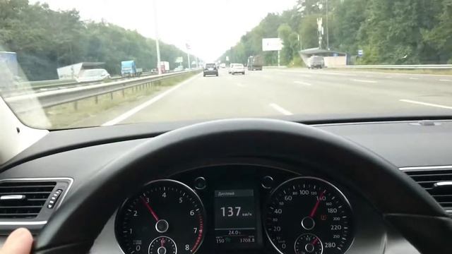 VW Passat CC и адаптивный круиз контроль смотреть онлайн