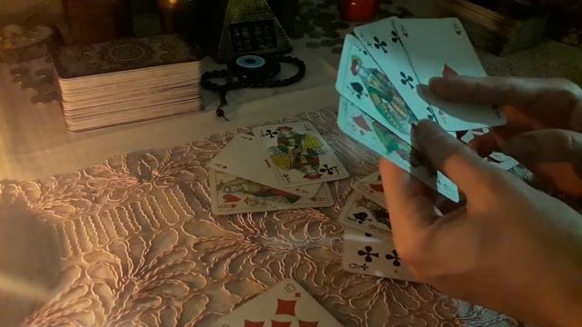 Гадание?Расставание крестового короля и бубновой дамы,ее планы?♦️♣️❤ смотреть онлайн