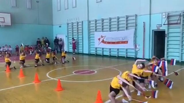 Разминка, д/с 51 г. Ижевск., Устиновский район, Группа " Кораблики" смотреть онлайн