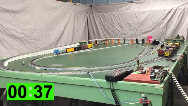 819-1/2: Automatic HO DCC Train Control, 3 Trains on 1 Track, NO Turnouts, NO blocks (NCE Mini-Pane смотреть онлайн