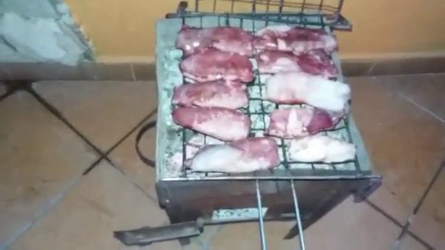Cицилийская вкуснятина. Кальмары на барбекю.(Calamari arrostiti) смотреть онлайн