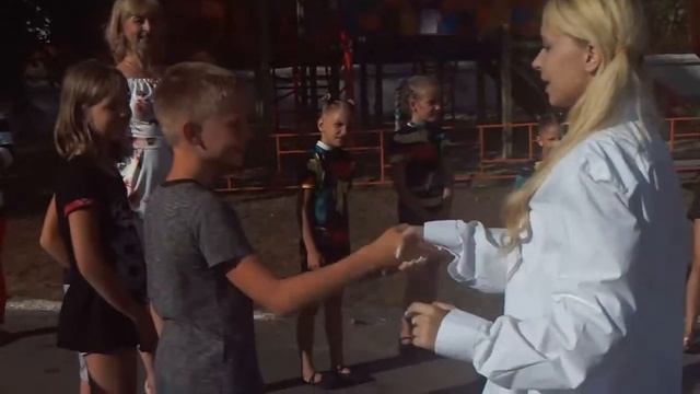Литературно-игровая программа «В гостях у Лета» смотреть онлайн
