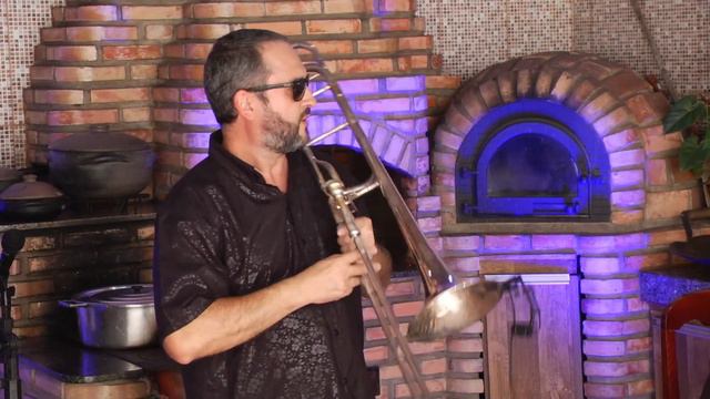 LIVE 2 MARCOS FLÁVIO - TROMBONE смотреть онлайн