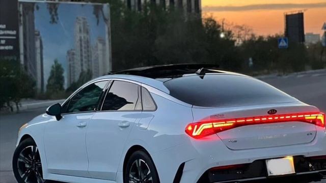 Сатылат Kia K5 жылы:2021 объёму:1.6 тусу:ак баасы:29000$ тел:0700989798 смотреть онлайн